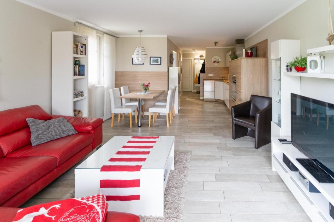 Ferienwohnung Strandgut - Kavelweg 9 - Zingst Buitenkant foto