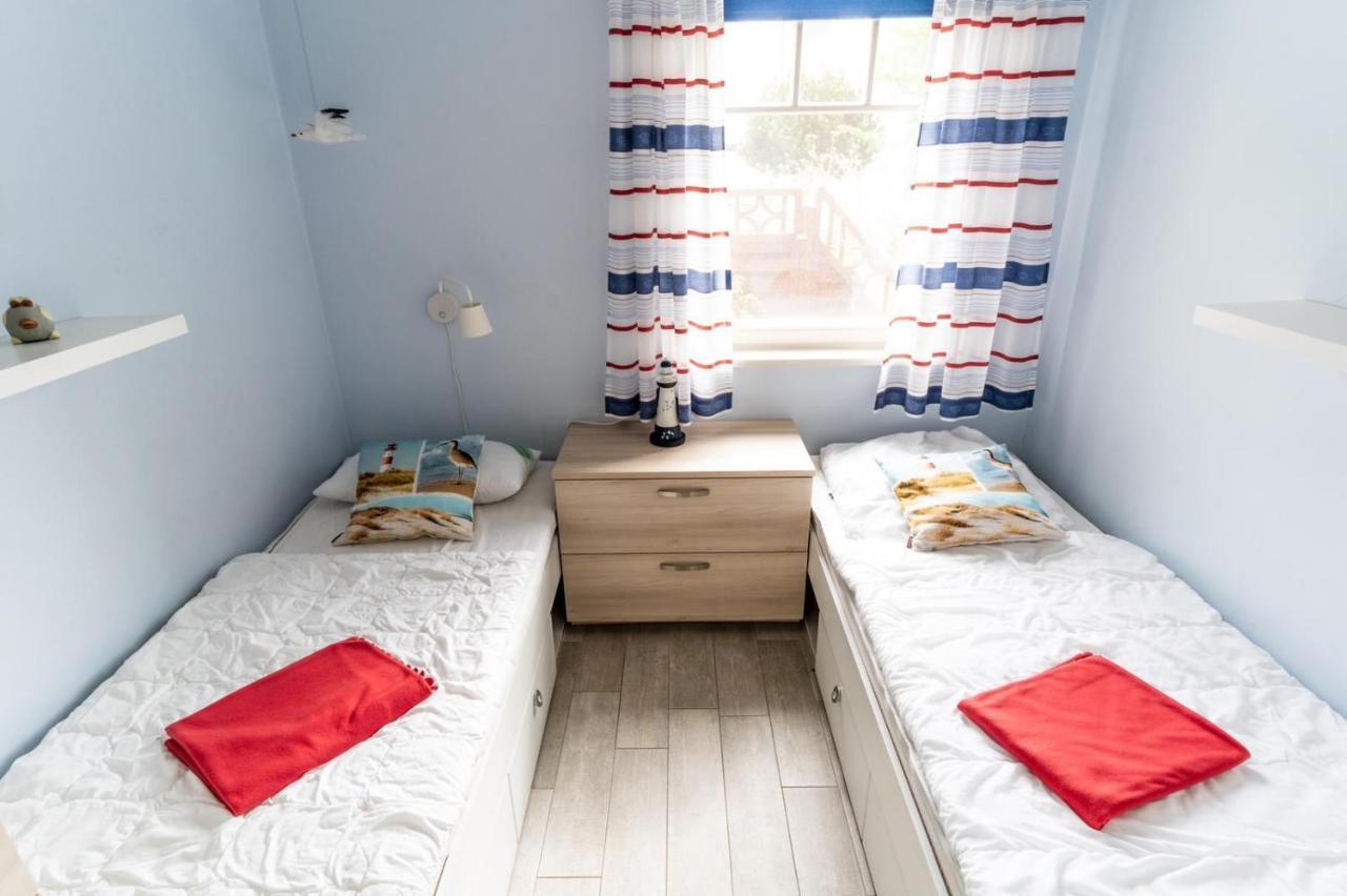 Ferienwohnung Strandgut - Kavelweg 9 - Zingst Buitenkant foto