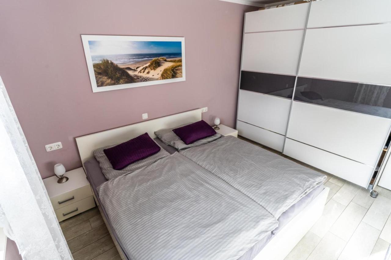 Ferienwohnung Strandgut - Kavelweg 9 - Zingst Buitenkant foto